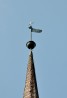 Tuulelipp kannab kiriku ehitusaasta numbrit - 1779. Foto: Roman Tamm, 07/2011