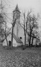 Vaade kirikule edelast. Autor: Viivi Ahonen. Aasta: 1995