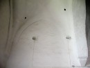 Vööndkaared ja trapetsikujulised konsoolid kiriku pikihoones. Foto: A.Jõgiste, 07/2011