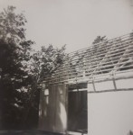 Käru kiriku kuuri ehitamine 1957. aasta suvel. Foto: EELK arhiiv, toimik X-56