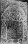Pastor Wilhelm Gabriel Wagneri hauakivi kooriseinas 1757. aastast. Autor: A.Tuulse, repro: J.Viikholm. Aasta: 1943, repro 1980