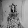 Krutsifiksi mahavõtmine remondi ajal. Autor: V. Raam. Aasta: 1961. #4440