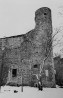Vaade kloostri idatiiva idafassaadi põhjaosale (koos ešogett-torniga).. Autor: V. Raam, R. Zobel, K. Aluve. Aasta: 1954-1957