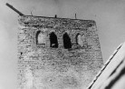 Torni idakülje ülaosa parandatud müüritis. . Autor: T. Böckler. Aasta: 1956. #N-1722/1
