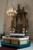 1890. aastast pärineb altarimaal „Kristus ristil“ (Th. A. Sprengel; T. Heintze raamistuses).. Foto: EKA Muinsuskaitse ja restaureerimise osakond, 04/2010.